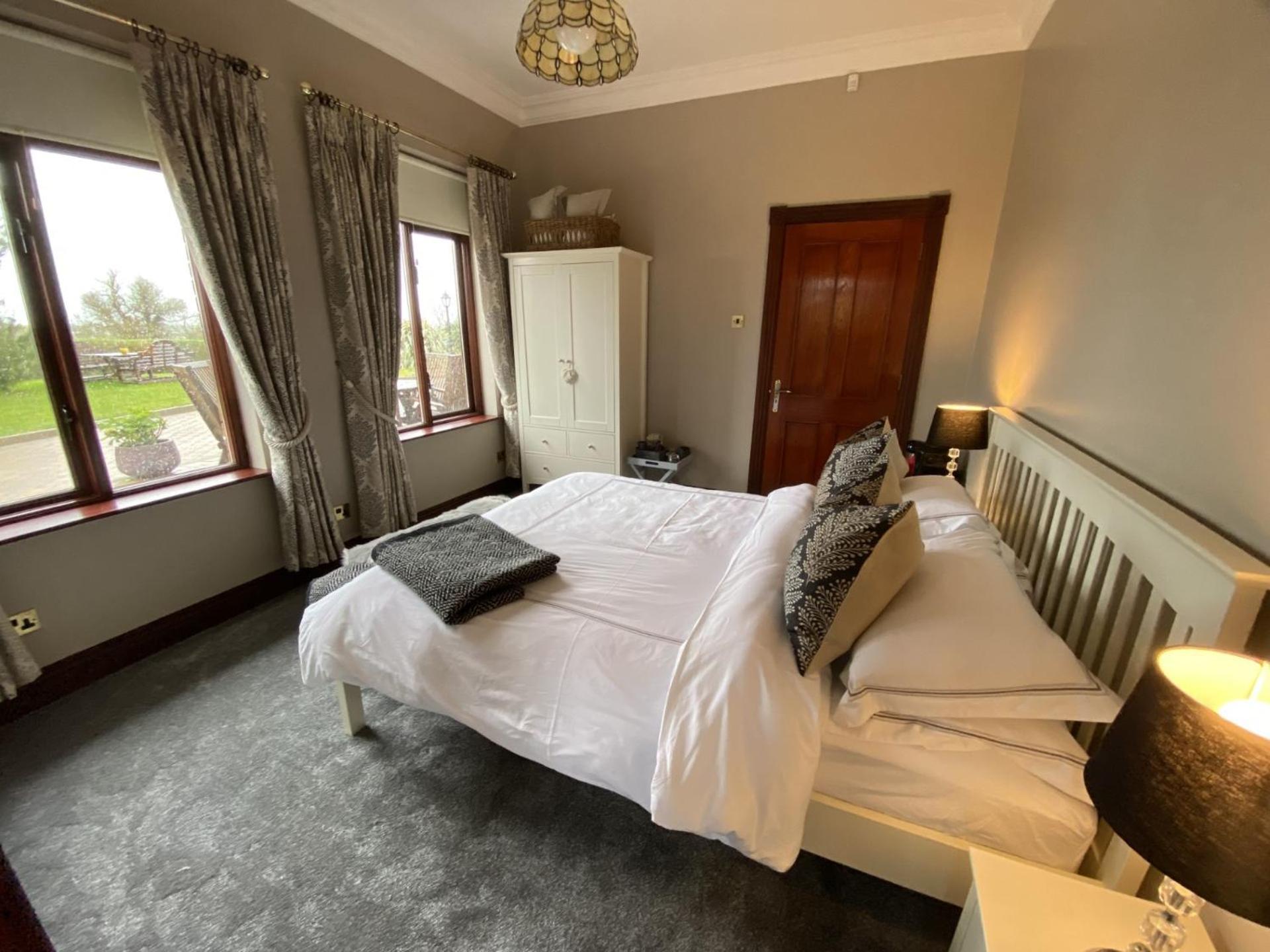 Bed and Breakfast Ravenwood Каслбеллингем Экстерьер фото